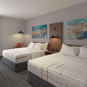 La Quinta Inn & Suites By Wyndham Chattanooga Downtown/South